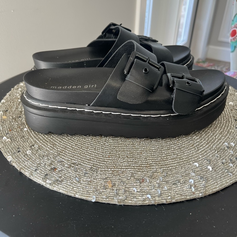 Madden Girl Sandal New